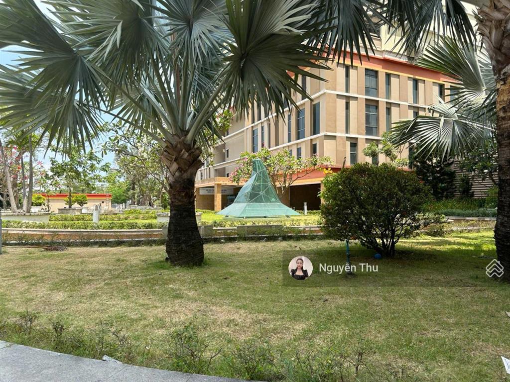 Bán 1pn 1wc 45m2 eratown (đức khải)  sổ hồng  giá bán 2.4 tỷ.  0906 600 *** (thu)