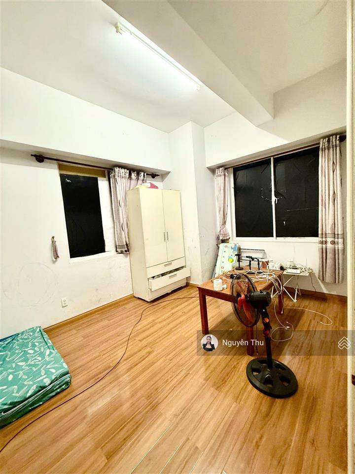 Cho thuê phú mỹ thuận 2pn 2wc 95m2  giá thuê 6.5 triệu   0906 600 *** (thu)