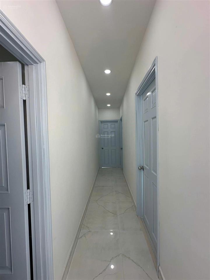 Bán căn belleza 3pn 2wc 100m2. tầng trung cao. giá bán 5.150 tỷ.  0906 600 *** (thu)
