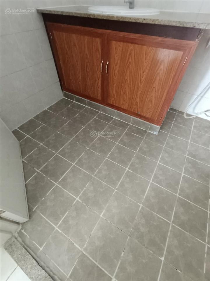 Bán căn 194m2 phú mỹ thuận, thiết kế 4pn 3wc. giá bán 3.95 tỷ.  0906 600 *** (thu)