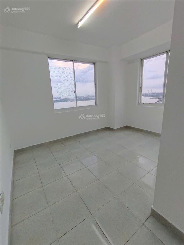 Bán căn 194m2 phú mỹ thuận, thiết kế 4pn 3wc. giá bán 3.95 tỷ.  0906 600 *** (thu)