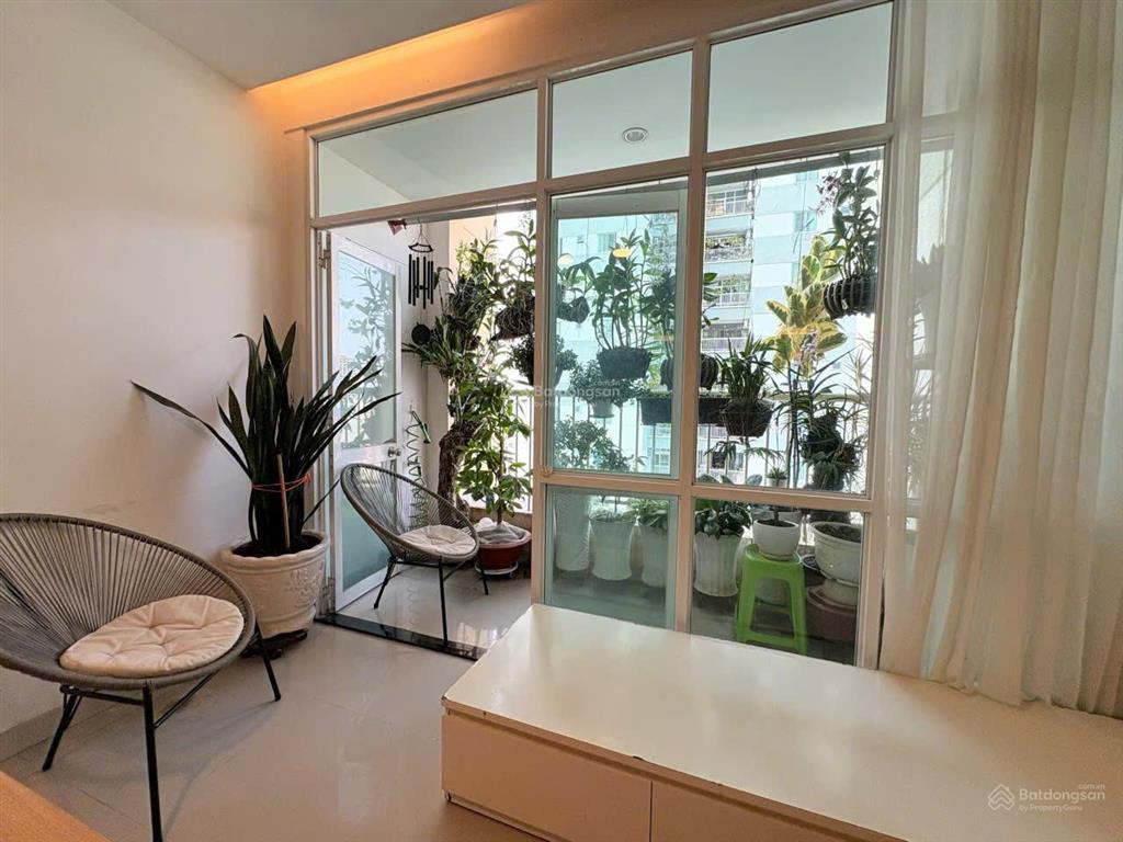 Bán belleza 3pn 2wc 120m² ntđđ. giá bán 5.5 tỷ, sổ hồng.  0906 600 *** (thu)