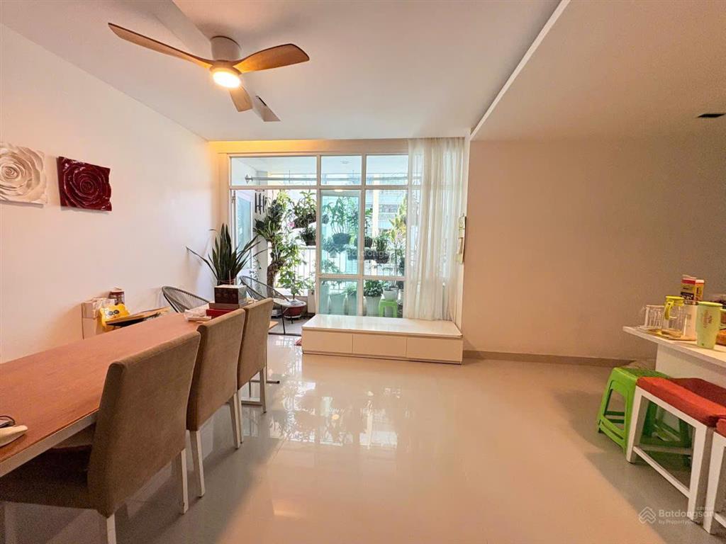 Bán belleza 3pn 2wc 120m² ntđđ. giá bán 5.5 tỷ, sổ hồng.  0906 600 *** (thu)