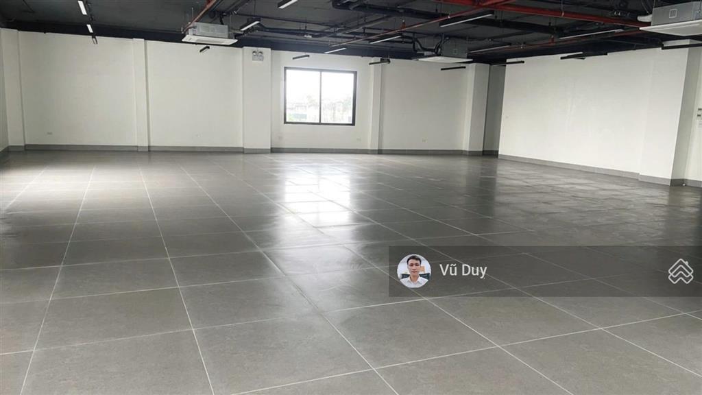 Cho thuê văn phòng phạm văn đồng, cổ nhuế, bắc từ liêm diện tích 250m2 giá 47.000.000đ/tháng