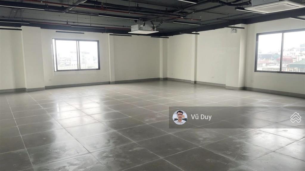 Cho thuê văn phòng phạm văn đồng, cổ nhuế, bắc từ liêm diện tích 250m2 giá 47.000.000đ/tháng