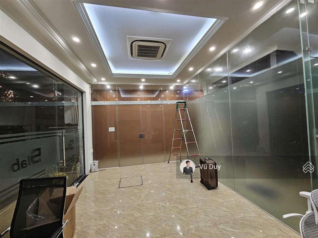 Cho thuê văn phòng tầng 1 tại hồ tùng mậu dt 170m2 giá 18 triệu/tháng