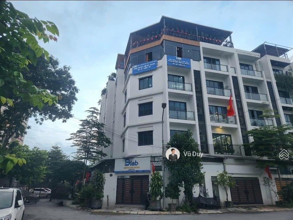 Cho thuê văn phòng tầng 1 tại hồ tùng mậu dt 170m2 giá 18 triệu/tháng