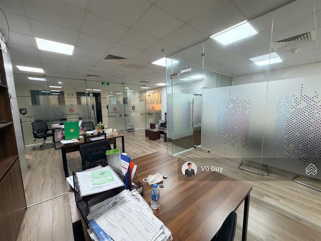 Cho thuê văn phòng toà n03t7 ngoại giao đoàn dt 80m2 full nội thất giá 31,6 triệu/tháng