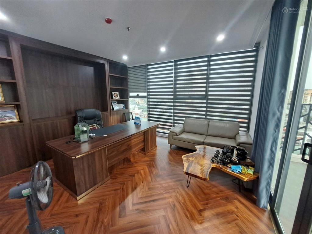 Cho thuê văn phòng cầu bươu, thanh trì dt 120m2 giá 12 triệu