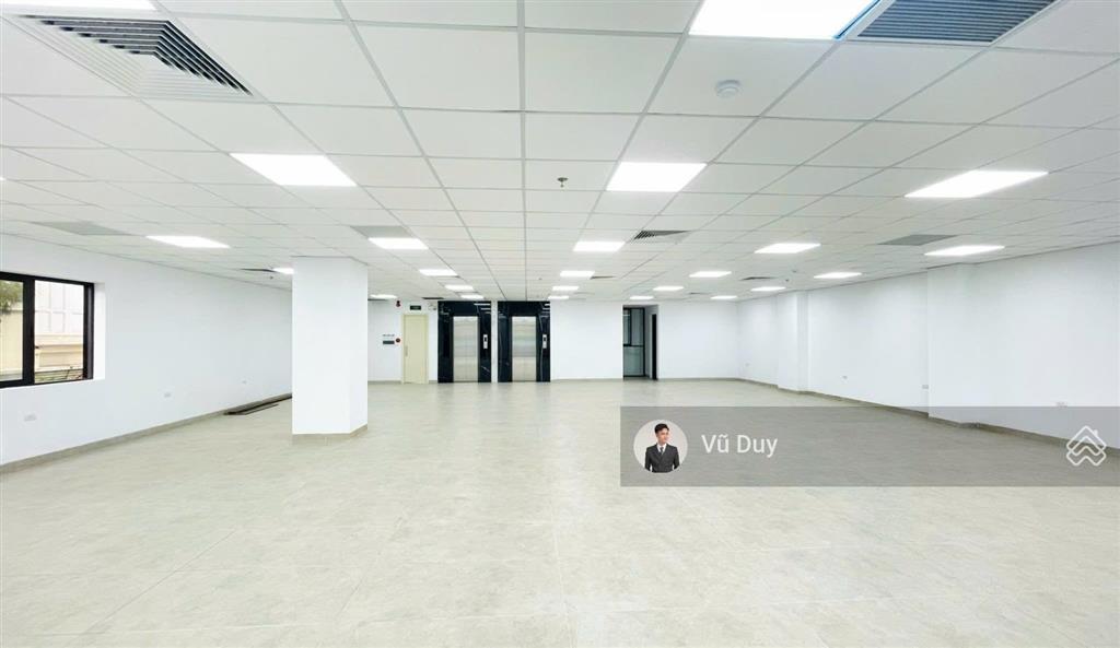 Cho thuê văn phòng đức diễn, bắc từ liêm dt 250m2 giá 27 triệu