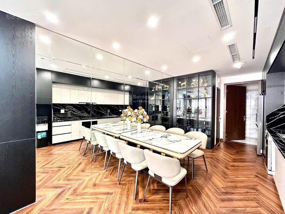 Bán nhà trung kính 53m, 7 tầng thang máy, phân lô vip  ô tô tránh  nội thất xịn