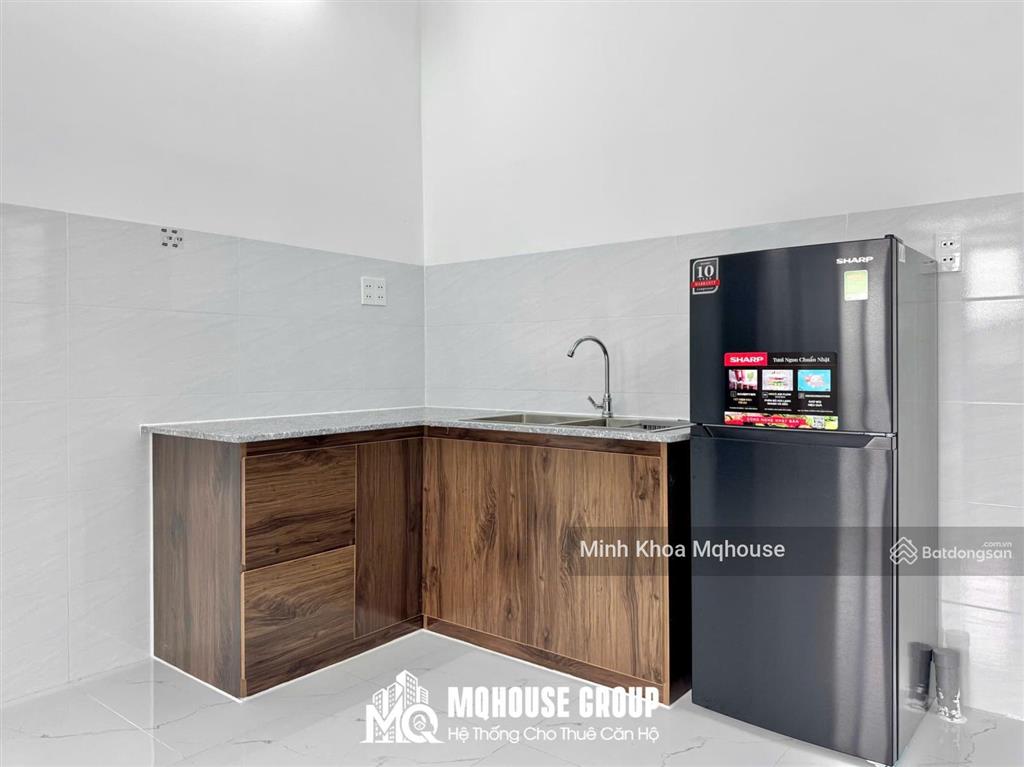 Cho thuê studio ban công cực rộng, thoáng gần mũi tàu âu cơ, trường chinh, đh văn hiến, hvhk