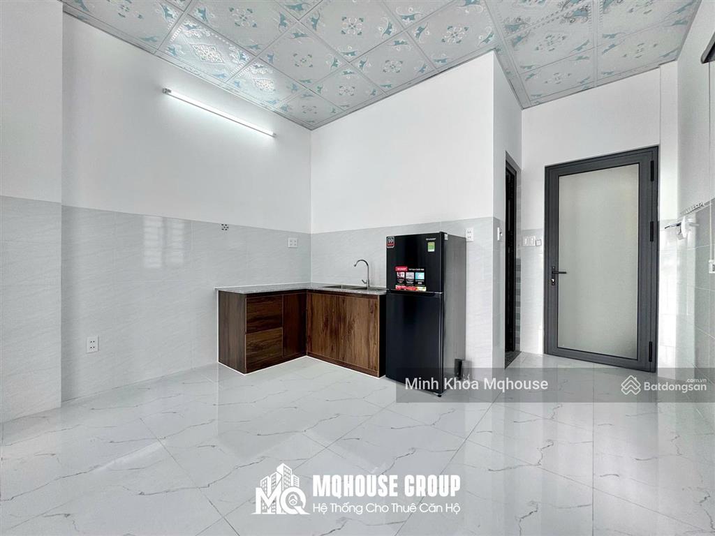 Cho thuê studio ban công cực rộng, thoáng gần mũi tàu âu cơ, trường chinh, đh văn hiến, hvhk