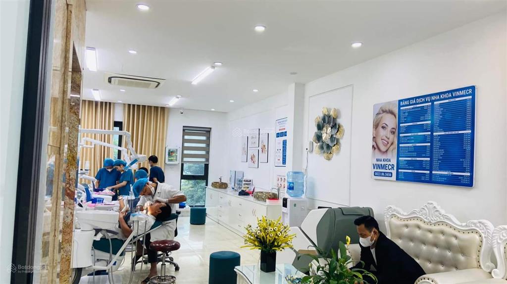 Bán lk 90 nguyễn tuân. dt 72m2, vỉa hè, mt 6m. view vườn hoa, thuê 70tr, trục chính, đẹp nhất