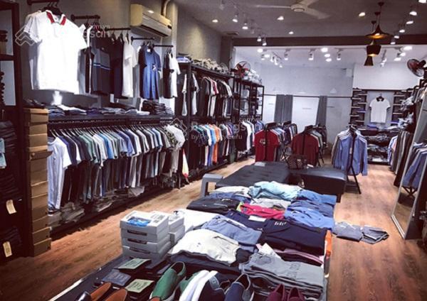 Mặt phố nghĩa tân  6tầng  mặt tiền 4,2m  khu vực hiếm nhà bán, vị trí vip nhất của quận cầu giấy