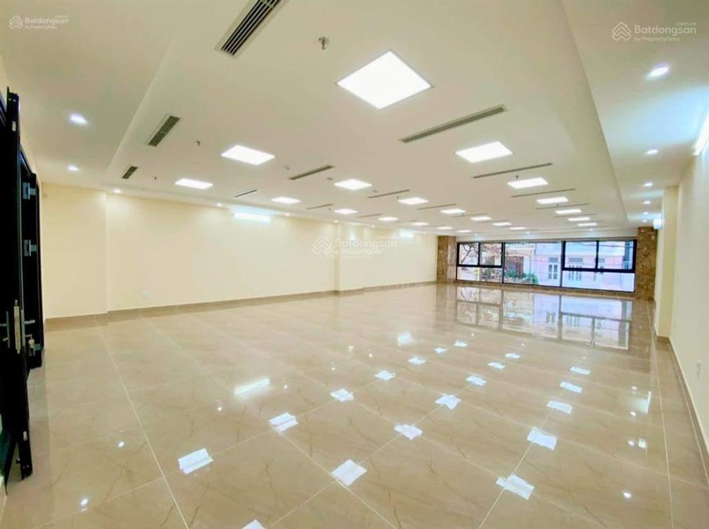 Trung kính đường đôi  pl ô tô tránh gần phố. dt 85m x 7 tầng + 1 hầm, mt 6 m, 2 thoáng trước sau.