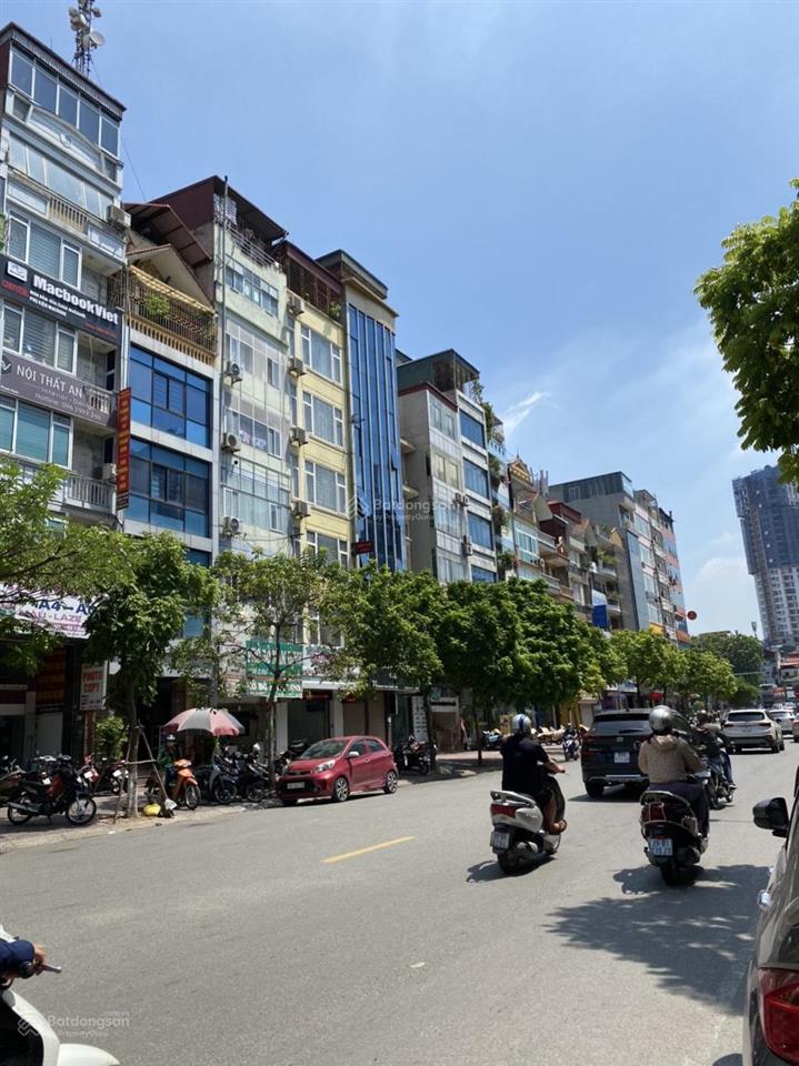 Siêu phẩm! mp nguyễn văn huyên gần cv cầu giấy. dt 110 m², mt 9 m. 2 mặt phố kd sầm uất. giá 63 tỷ