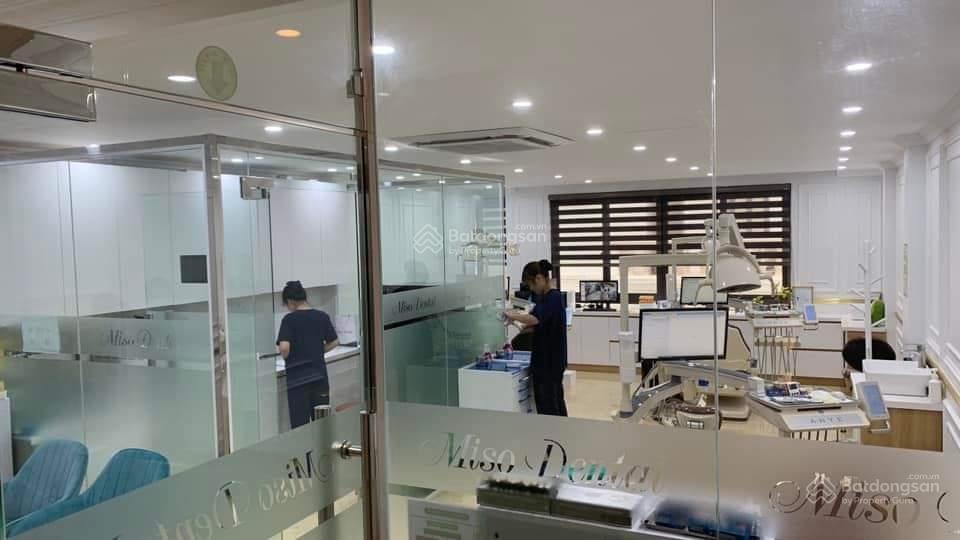 Giảm chào 2 tỷ! pl kim mã. dt 58m x 8t, mt 5m. ôtô tránh, 2 thoáng, thang máy, kinh doanh, gần phố