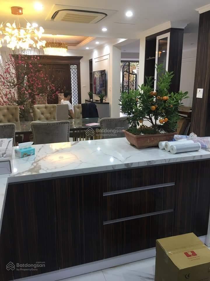 Siêu phẩm! mặt phố võ văn dũng  55m2 * 9 tầng thang máy, kinh doanh, vỉa hè view hồ dt 1 tỷ/năm