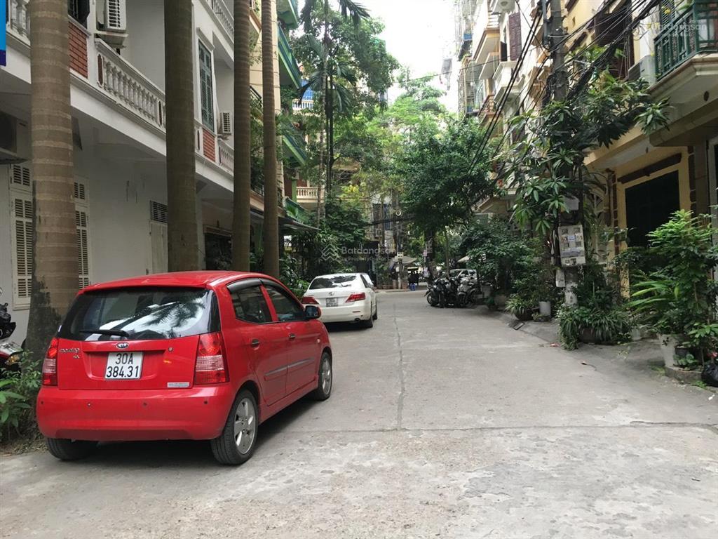 Bán nhà trần quốc hoàn, cầu giấy, 58 m² x 5t x mt 4.8 m. giá 20 tỷ. phân lô vip, gara ô tô, kd đỉnh