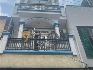 Nhà đẹp full nội thất 3 tầng  phường trường thọ  phạm văn đồng  dt 50.5m2 (4x12.6)vuông chỉ 7tỷ5