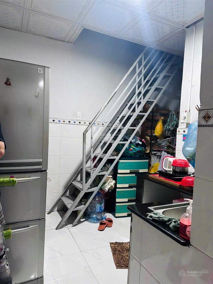 Bán nhà mặt tiền đường đh ngân hàng dt 55m2 ngang gần 5m chỉ 4.3tỷ