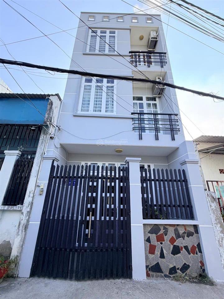 Bán nhanh nhà 1 trệt 2 lầu  gần đường xa lô hà nội  37.3 m2 ngang 4.3m  chỉ 4tỷ