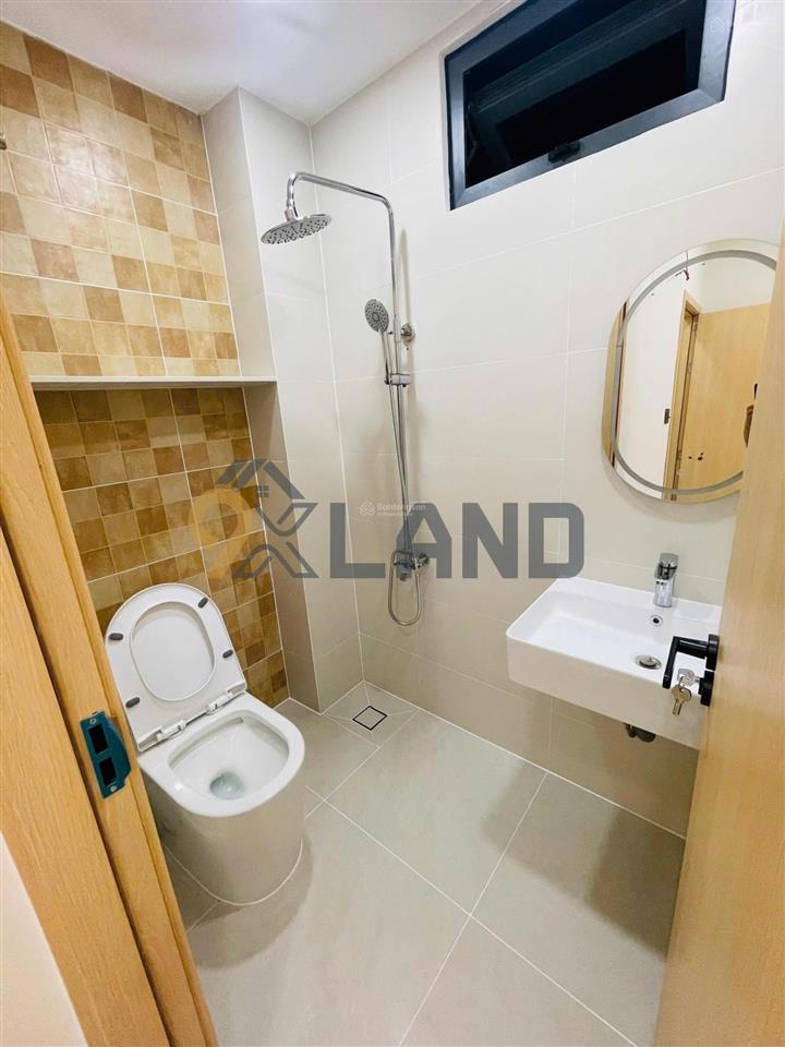 Cần bán gấp nhà 2 tầng đẹp  hẻm xe tải ngay vòng xoay linh đông  thủ đức  36.8 m2