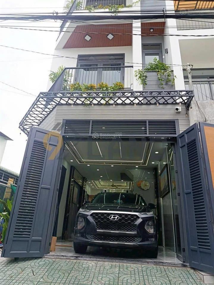 Bán nhà căn góc 2 mặt tiền đẹp bề thế  full nội thất, ô tô vào nhà  chỉ 5.99tỷ tl mạnh
