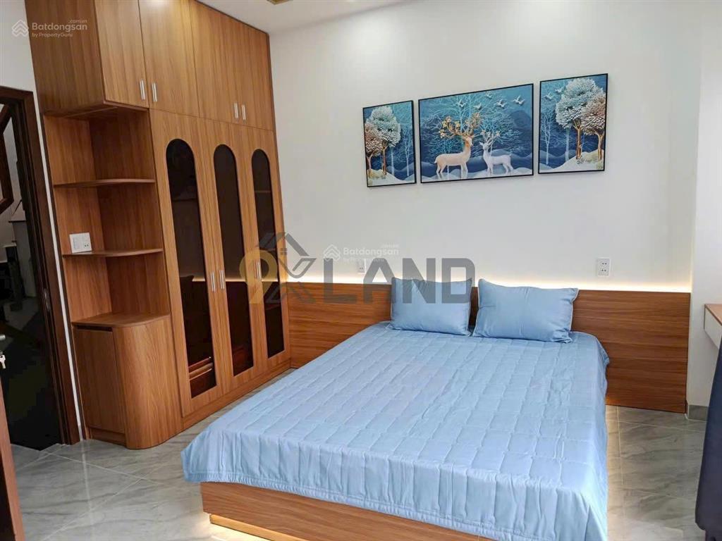 Bán nhà căn góc 2 mặt tiền đẹp bề thế  full nội thất, ô tô vào nhà  chỉ 5.99tỷ tl mạnh