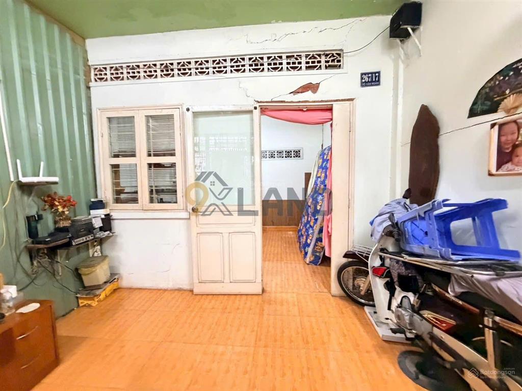 Hiếmbán nhà ngay trung tâm vincom thủ đức74.07m2 ngang 5.m đường võ văn ngân oto đậu ngay cửa nhà