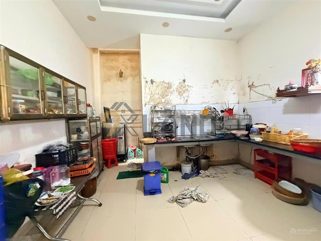 Bán nhà đẹp 1 trệt 2 lầu  ngay phạm văn đồng  65.85m (4x16.5m) chỉ 8.8 tỷ còn tl mạnh