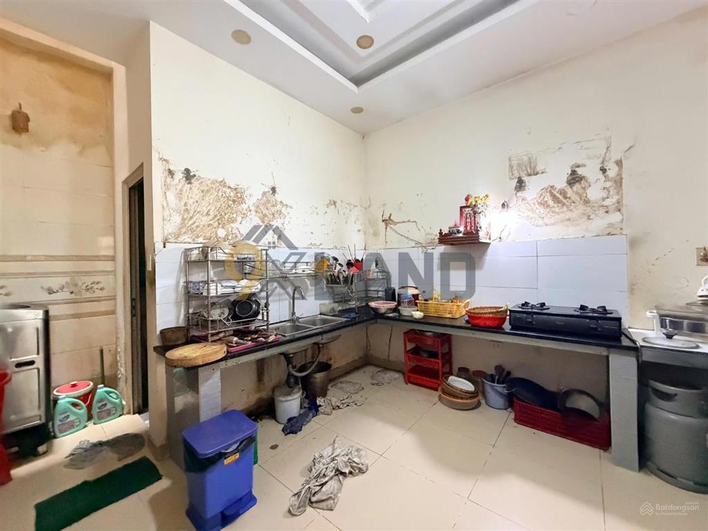 Bán nhà đẹp 1 trệt 2 lầu  ngay phạm văn đồng  65.85m (4x16.5m) chỉ 8.8 tỷ còn tl mạnh