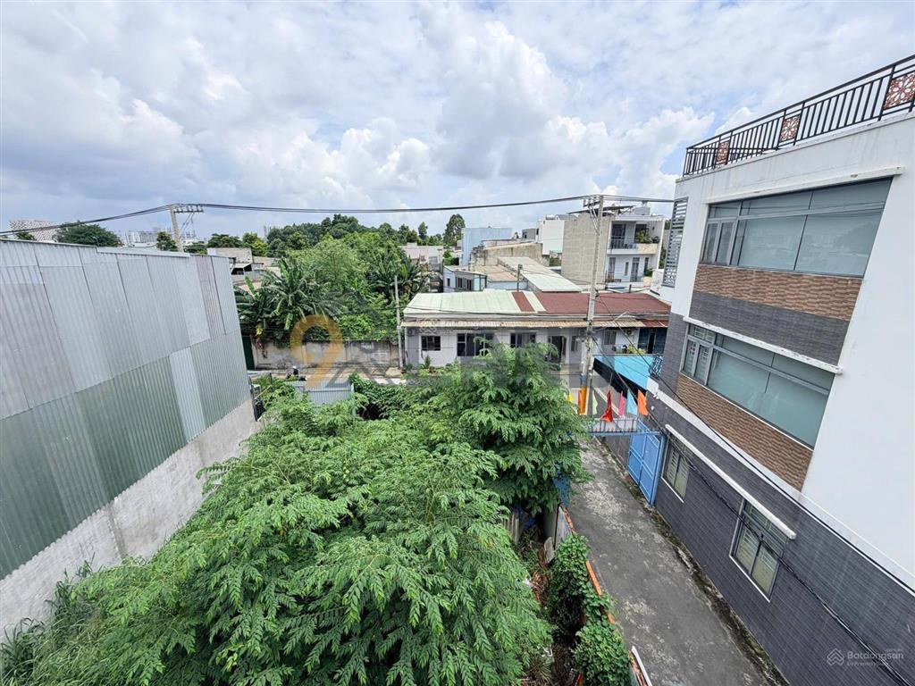 Bán nhà đẹp 1 trệt 2 lầu  ngay phạm văn đồng  65.85m (4x16.5m) chỉ 8.8 tỷ còn tl mạnh