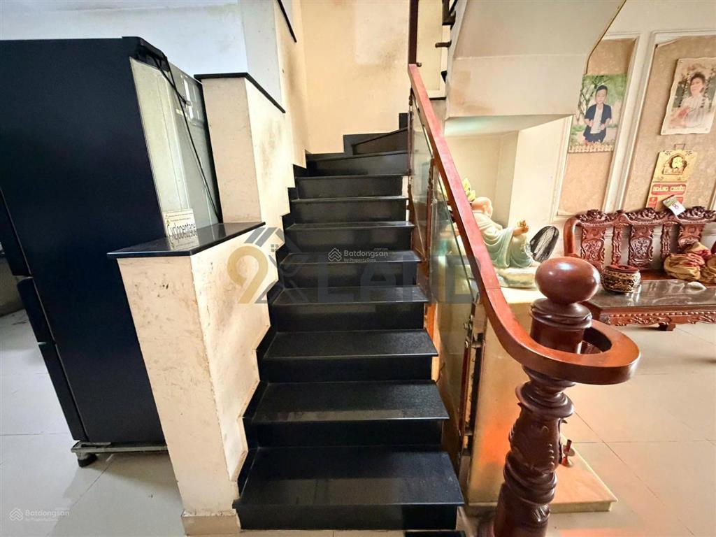Bán nhà đẹp 1 trệt 2 lầu  ngay phạm văn đồng  65.85m (4x16.5m) chỉ 8.8 tỷ còn tl mạnh