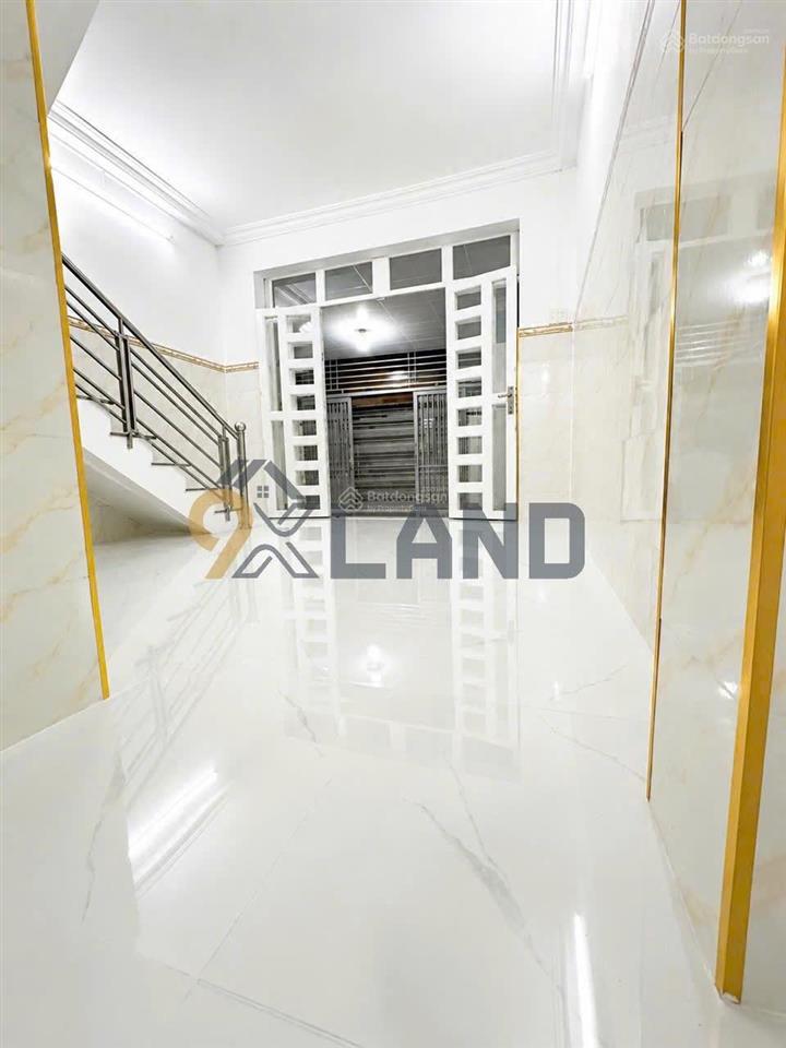 Bán gấp nhà mặt tiền đường linh chiểu  1 trệt 1 lầu dt 68.2m2 ngang 7.2m 4pn 3wc chỉ 5tỷ còn tl