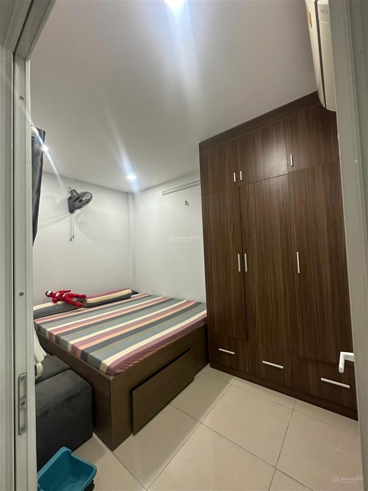 Bán nhà 4x14.5 sát mt huỳnh văn bánh 84m2 giá 14 tỷ