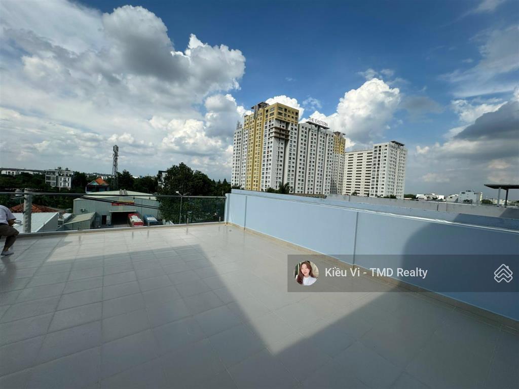 Cho thuê nhà 4 lầu mặt tiền đường liên phường quận 9 gần the global city làm vp cty/salon/showroom