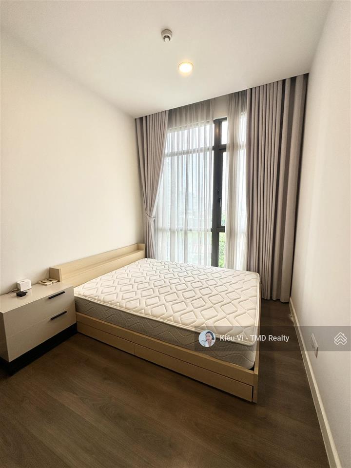 Cần bán căn hộ 2pn chung cư the nassim thảo điền quận 2  tầng cao, view sông, metro, có hđt sẵn