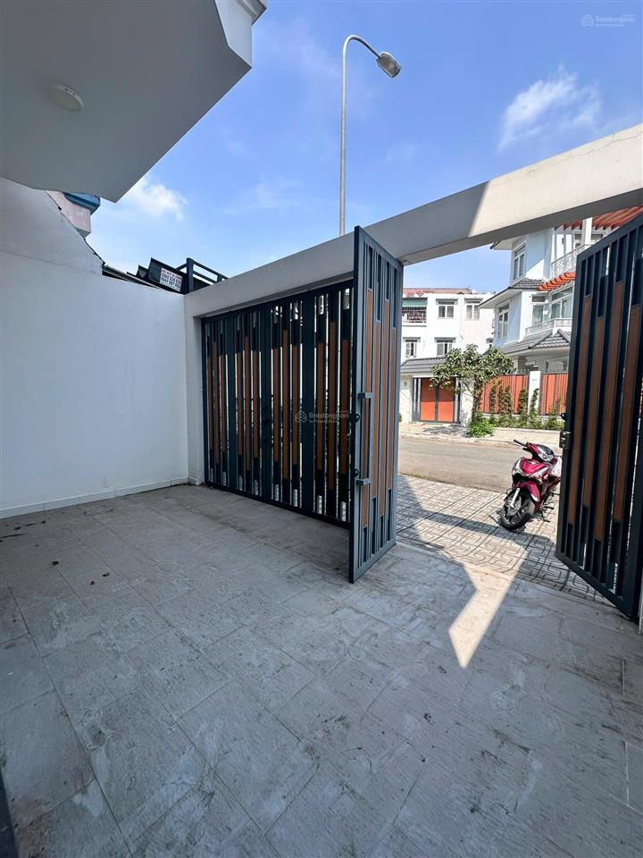 Cho thuê nhà mới 3,5 lầu kdc khang an quận 9 đối diện công viên gần liên phường/cao tốc 25tr/tháng