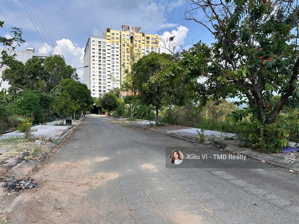 Bán nền đất (nhà phố) 6x22,5m dự án mẫu giáo trung ương 3 đường liên phường quận 9 giá 67tr/m sổ đỏ