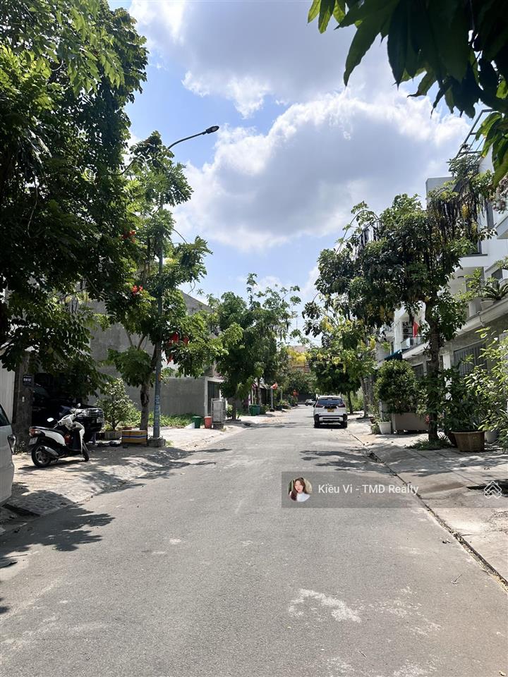 Bán nền đất biệt thự 8x20m dự án khang an  địa ốc 3, p.phú hữu q9 (sau lưng sky 9) giá 75tr/m