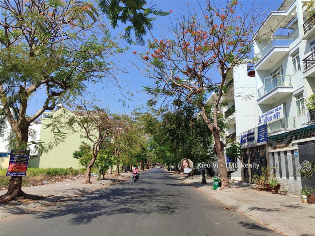 Bán nền đất 5x22m mặt tiền đường 56 dự án đông thủ thiêm quận 2, gần đỗ xuân hợp  nguyễn duy trinh