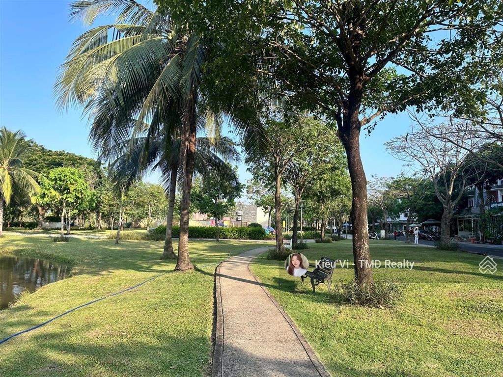 Bán nhà căn góc khu park riverside đường bưng ông thoàn, gần liên phường, khu công nghệ cao quận 9