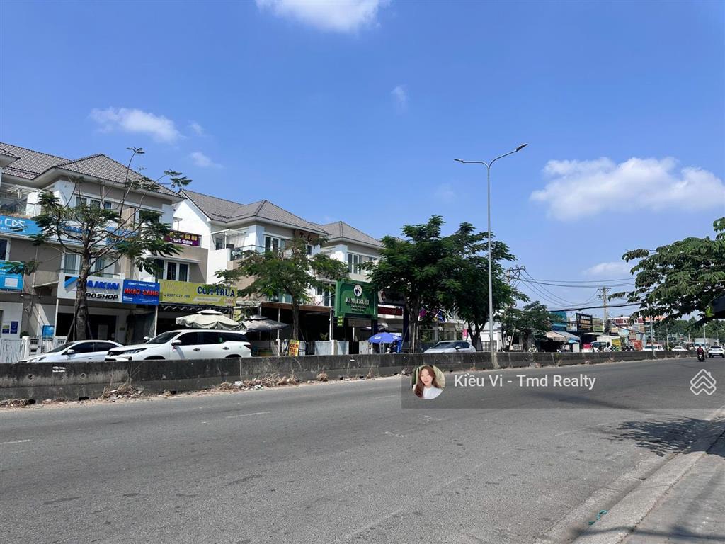 Cho thuê nhà mặt tiền đường liên phường quận 9 gần sky9, đỗ xuân hợp, cách the global city 1km