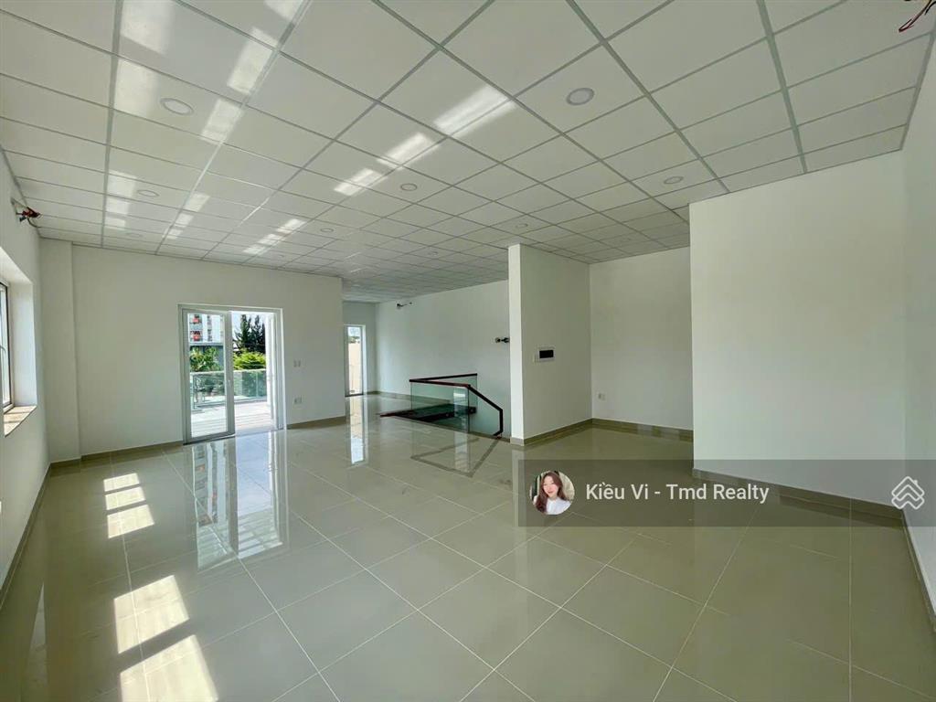 Cho thuê nhà mặt tiền đường liên phường quận 9 gần sky9, đỗ xuân hợp, cách the global city 1km