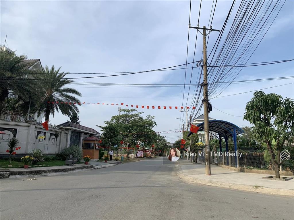 Giá rẻ  nhà 2 tầng 72m2/6,7 tỷ  nhánh 1 xẹt nguyễn duy trinh  shr  hẻm xe hơi tới nhà