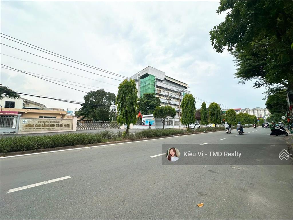 Bán đất xây chdv khu phước bình, giáp bắc rạch chiếc, 710m2 giá 58tr/m2 nhánh đường đại lộ 3 quận 9