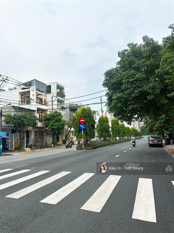 Bán đất xây chdv khu phước bình, giáp bắc rạch chiếc, 710m2 giá 58tr/m2 nhánh đường đại lộ 3 quận 9
