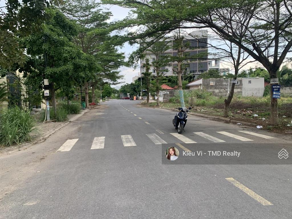 Bán nhanh đất nền btsl 8x20m dự án thời báo kinh tế đường bưng ông thoàn quận 9 giá rẻ chỉ 9,2 tỷ